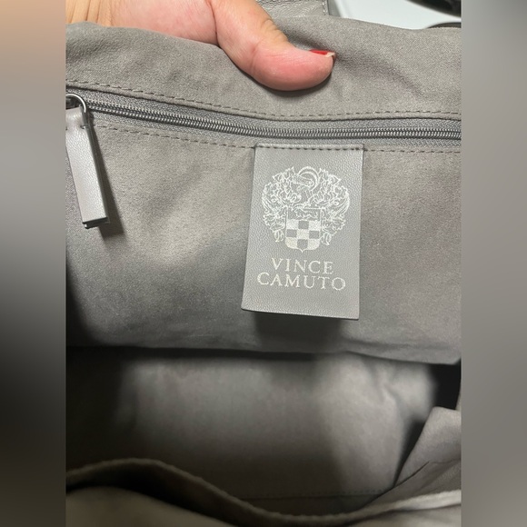 Vince Camuto Toupe  Gray shoulder bag/crossbody Like New - Picture 11 of 13
